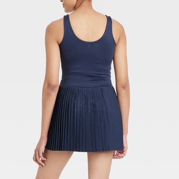 All In Motion - Women's Pleated Active Dress Size M - Picture 14 of 16